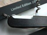 Victorinox Limited Edition 2011 Damascus Climber - serial number