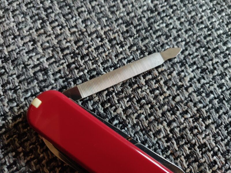 victorinox-executive-red-cellidor-nail-file